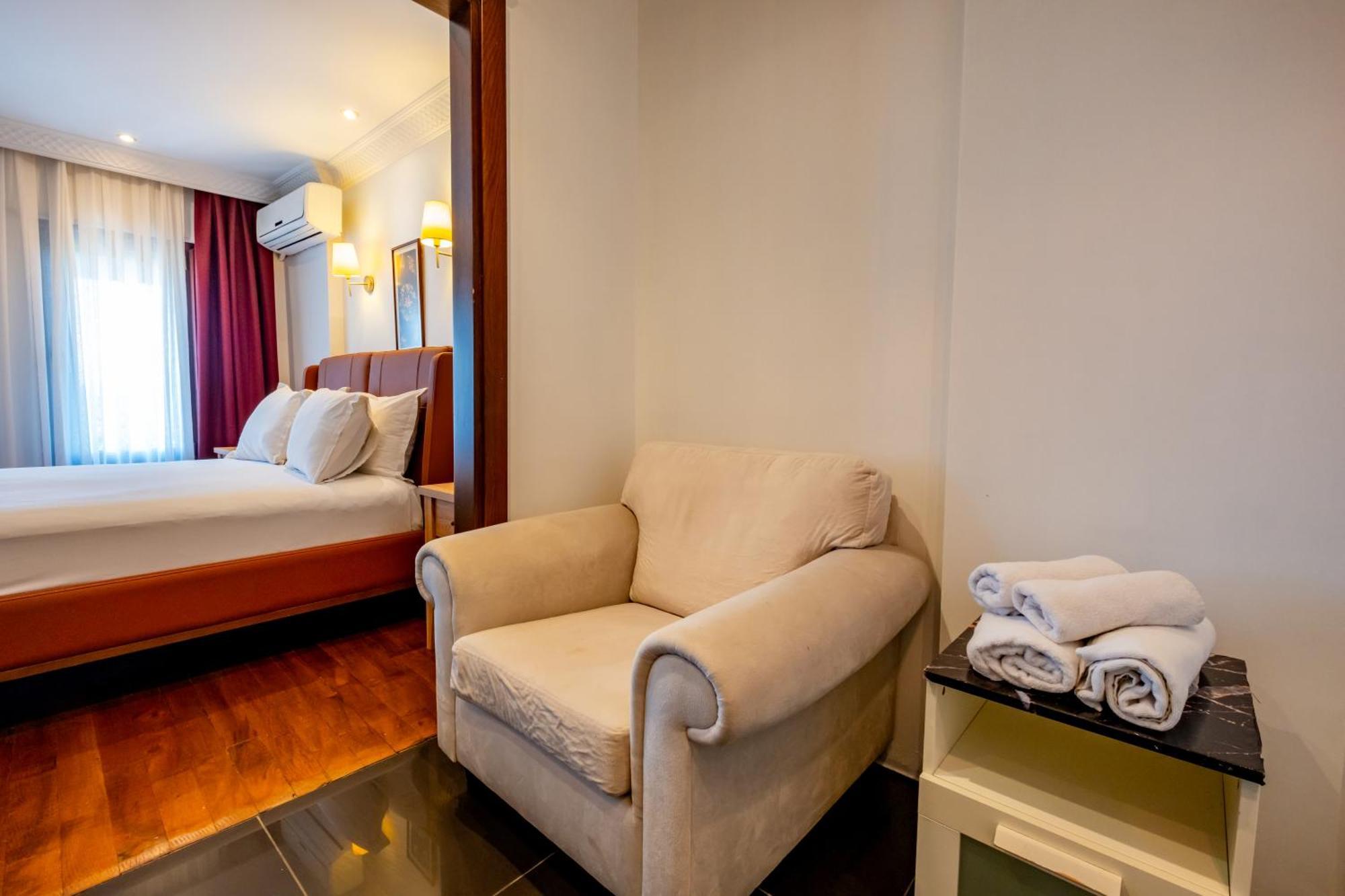 Mangana Konak Hotel Istanbul Exterior photo
